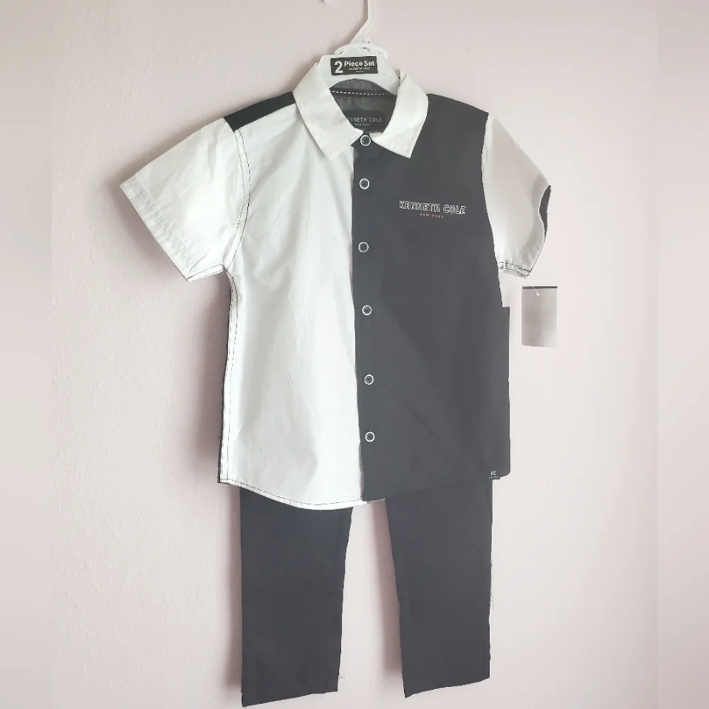 Reaction Kenneth Cole 2 peice set.